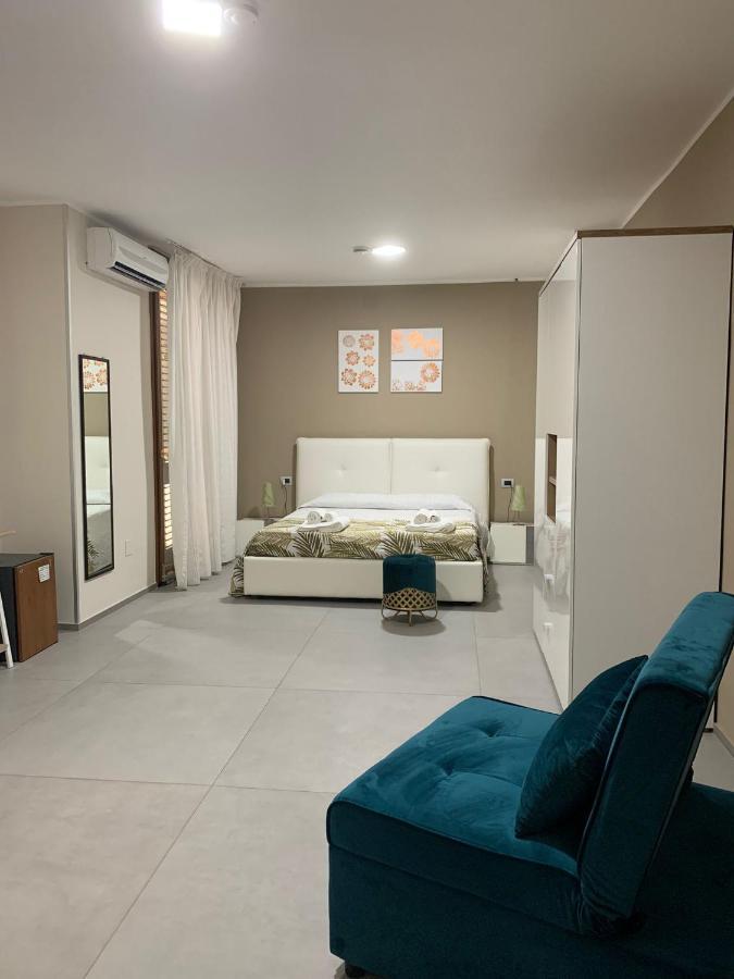 Albergo Piazza Risorgimento ポルト・チェザーレオ エクステリア 写真