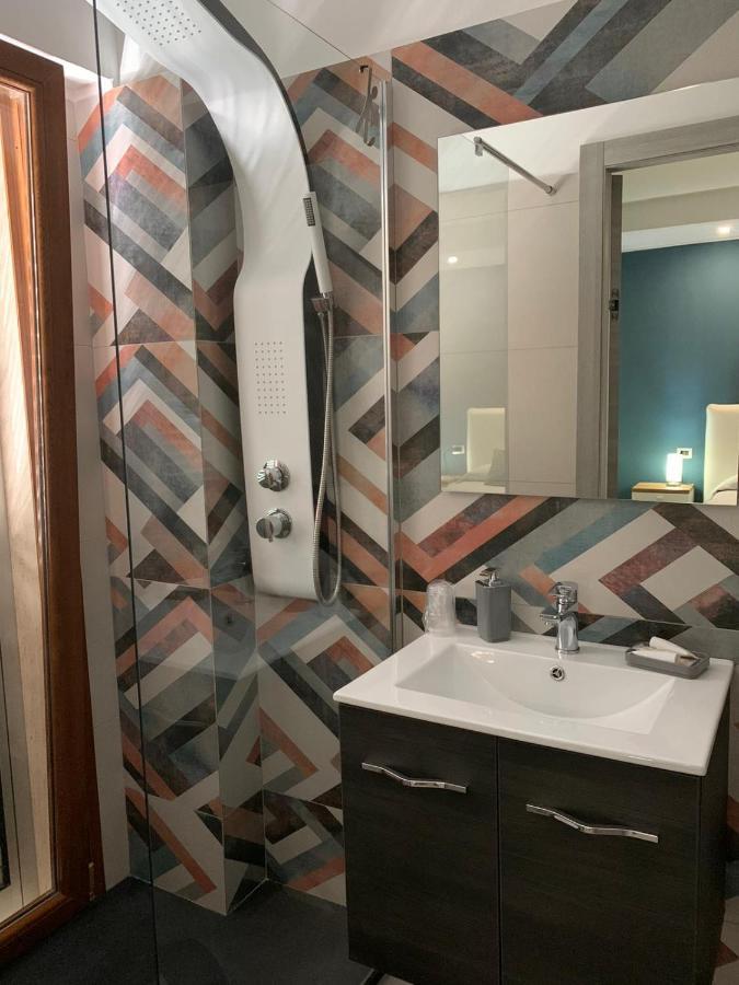 Albergo Piazza Risorgimento ポルト・チェザーレオ エクステリア 写真
