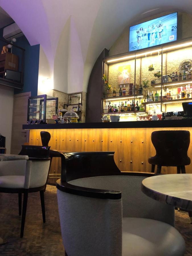 Albergo Piazza Risorgimento ポルト・チェザーレオ エクステリア 写真